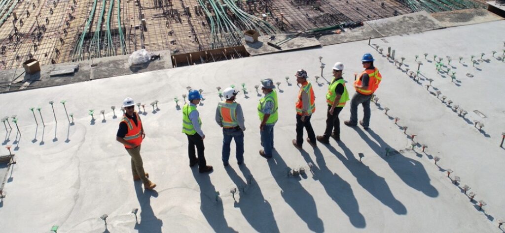 VK-Roof-Crew-Hero-1024x474